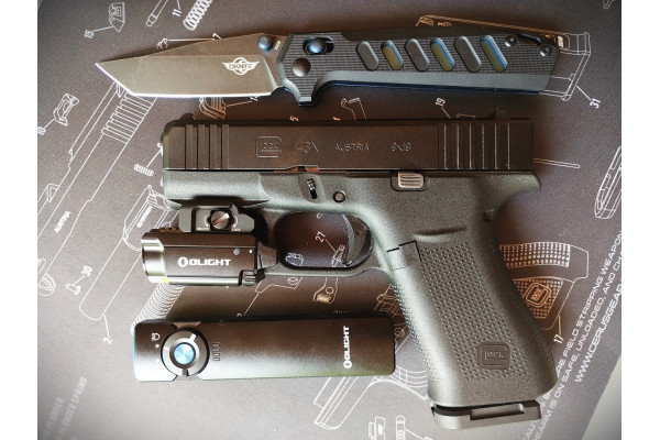 Крепежи за пистолетни фенери Olight за слим моделите Glock43X MOS/Glock 48